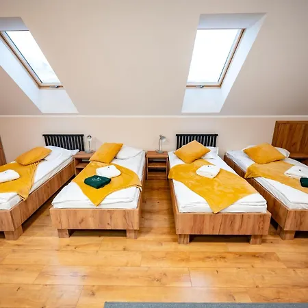 Lesny Dworek Лабова