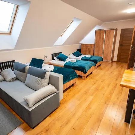 Lesny Dworek Фермерский дом Лабова