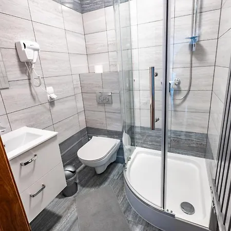 Lesny Dworek Фермерский дом Лабова