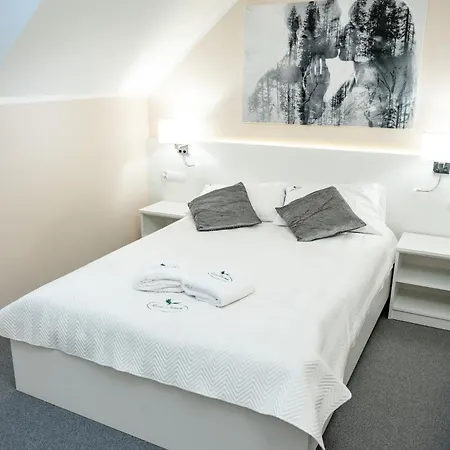 Lesny Dworek Фермерский дом Лабова